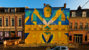 Une fresque en soutien à l’Ukraine par Maya Hayuk