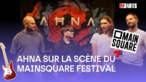 Le groupe AHNA sur la scène du Main Square Festival